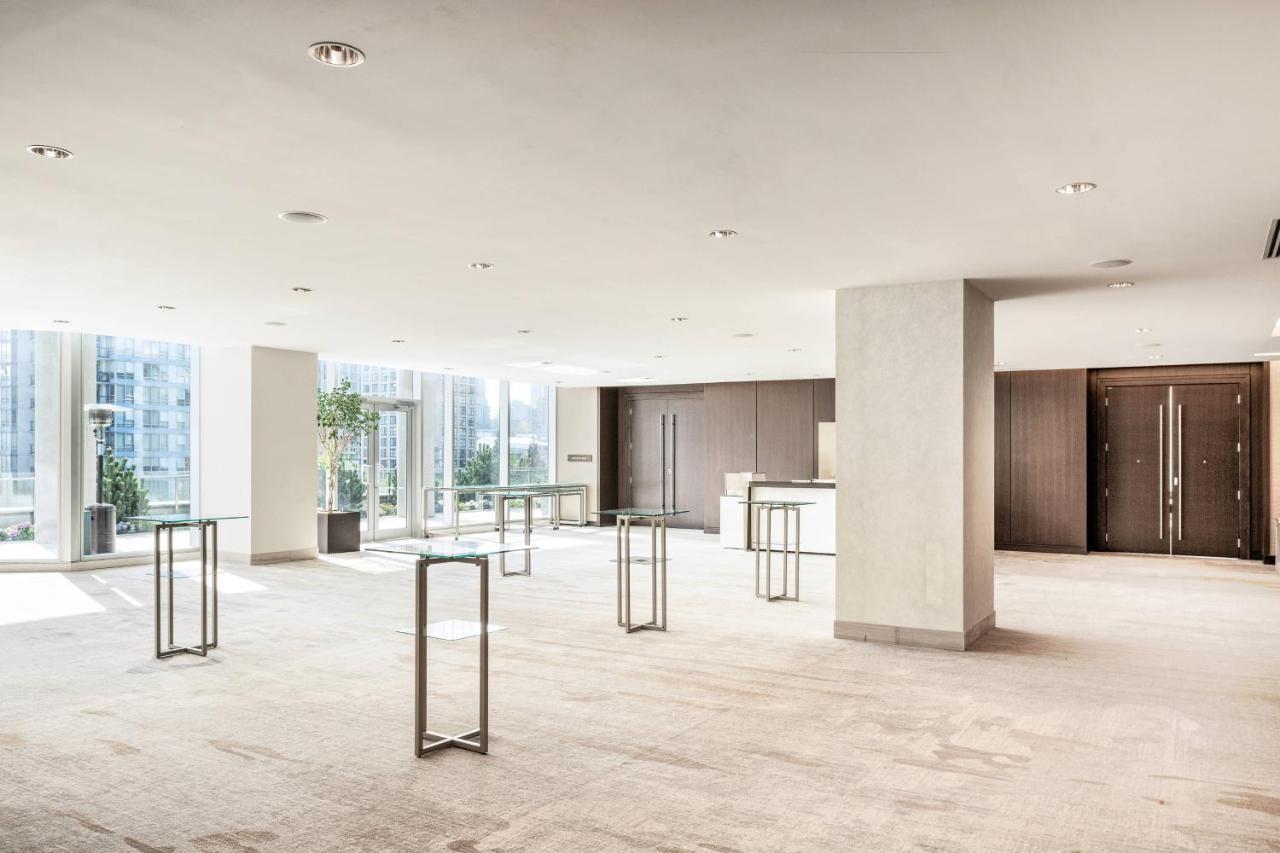 Jw Marriott Parq Vancouver Exterior foto