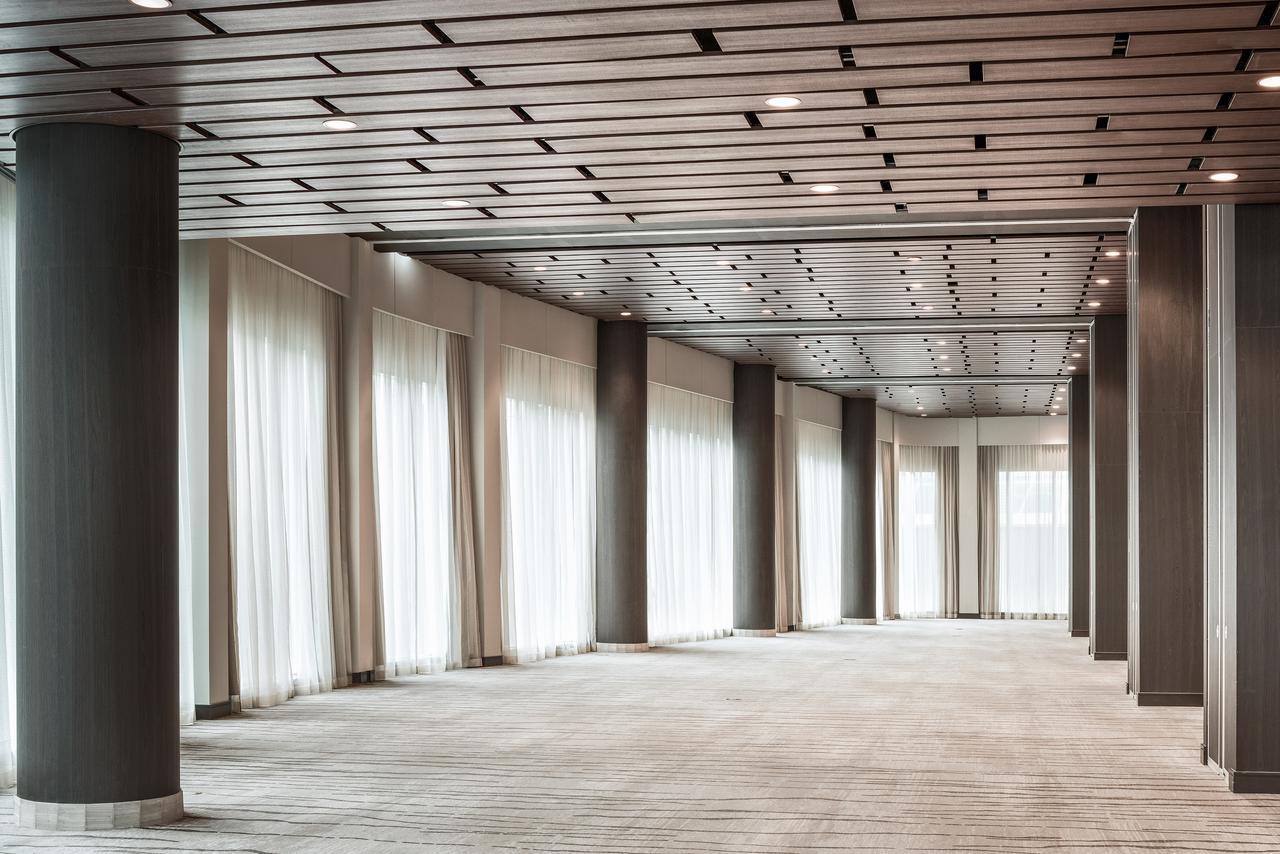 Jw Marriott Parq Vancouver Exterior foto
