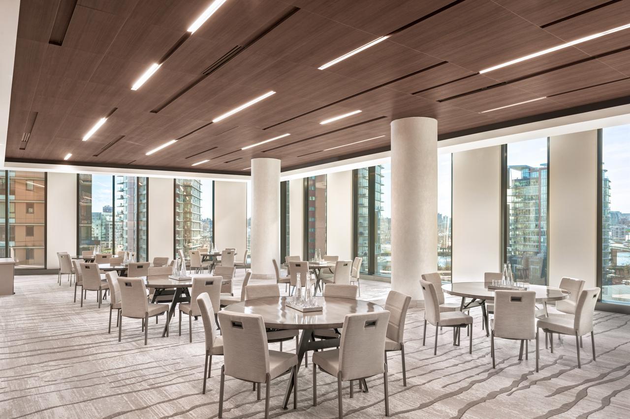 Jw Marriott Parq Vancouver Exterior foto